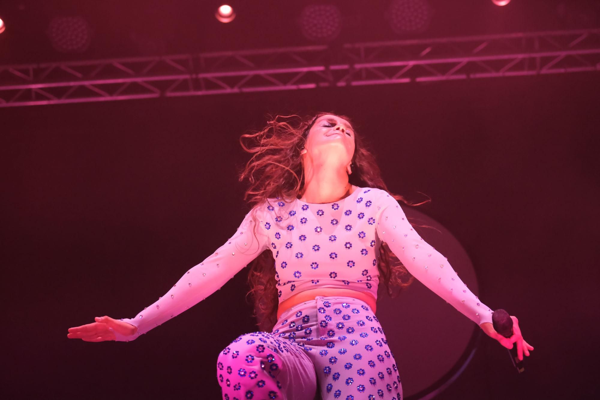 Primer día de conciertos en el Festival Cala Mijas 2023: Amaia