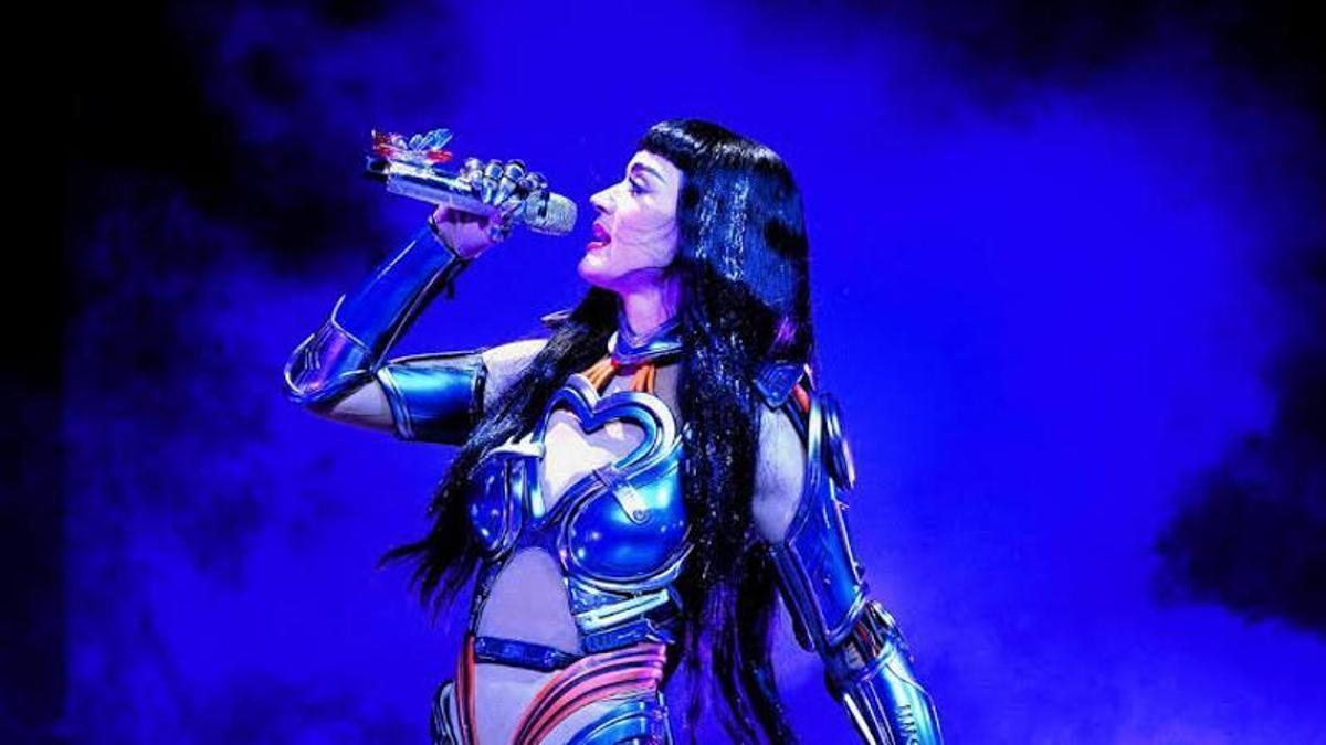 La gira 'Lifetimes Tour' de Katy Perry pasa de los grandes escenarios a la gran pantalla.