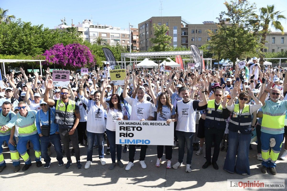 Todas las imágenes del reto de limpieza del río Segura en Murcia