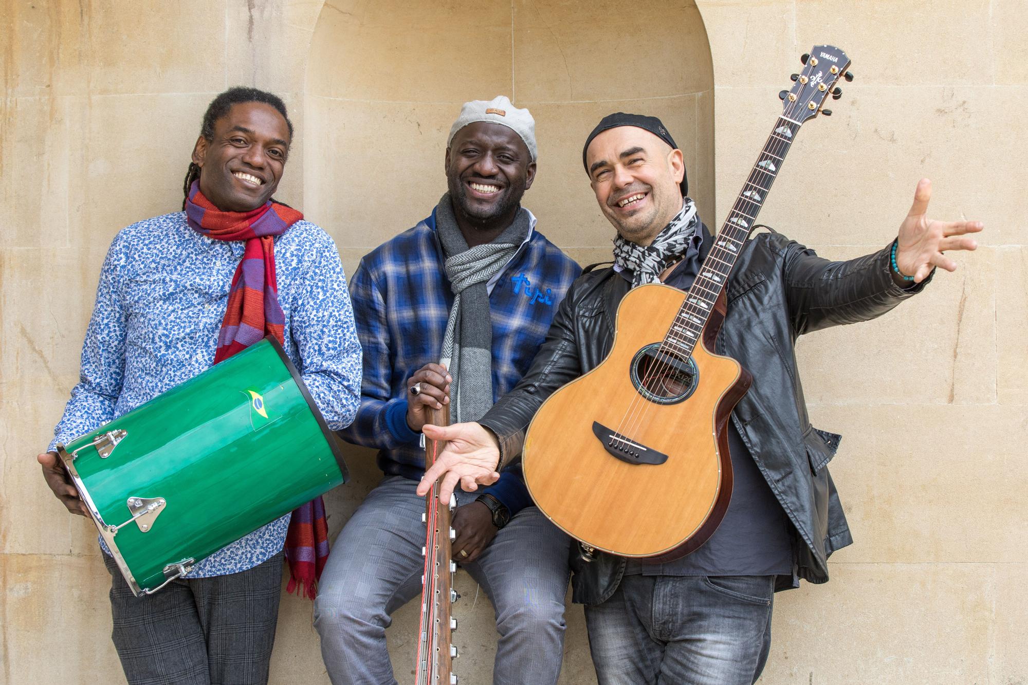 Aka Trio, formación que interpretará musicas procedentes de Europa, África y Sudamérica