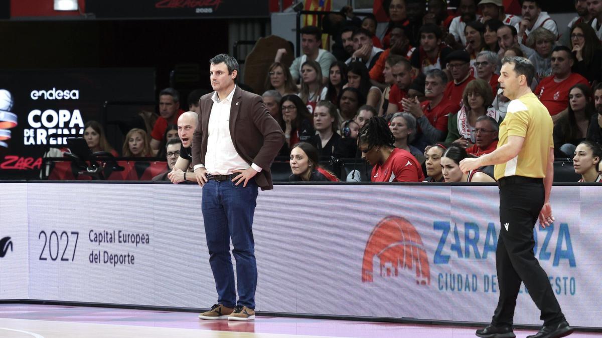 Carlos Cantero, durante el último encuentro de Copa de la Reina frente a Perfumerías Avenida