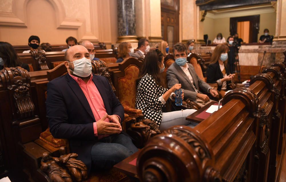 A Coruña reprueba a Irene Lozano y Javier Tebas