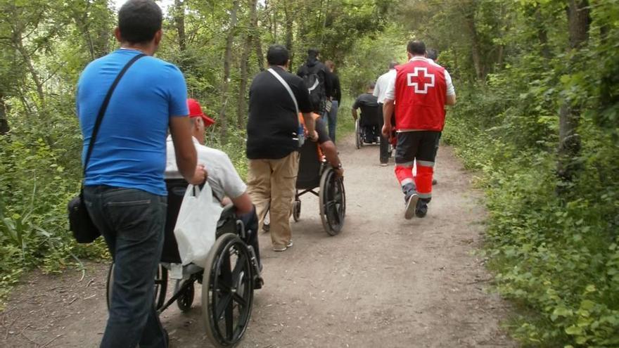 Una de las excursiones organizadas por Cruz Roja