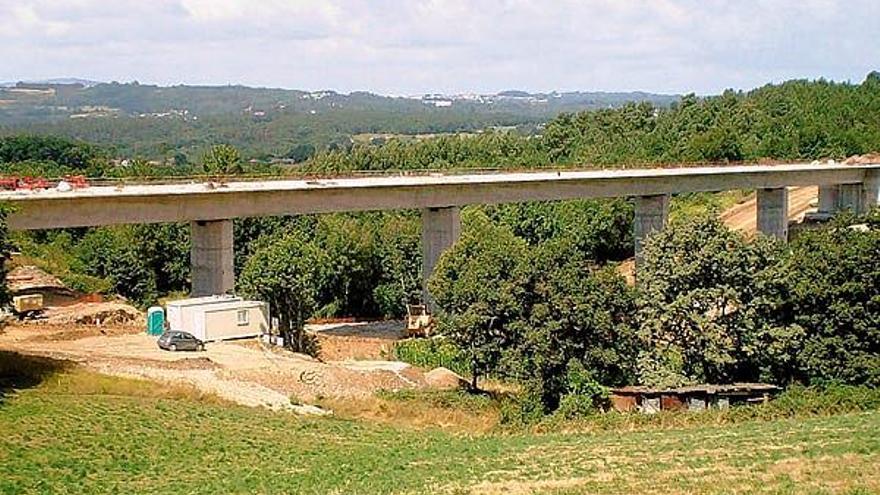 Finalizan el tablero del viaducto del TAV en A Laxe y el tramo llega al 50% de ejecución