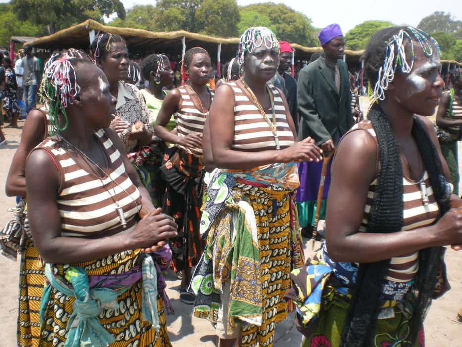 Zambia - La mascarada Makishi