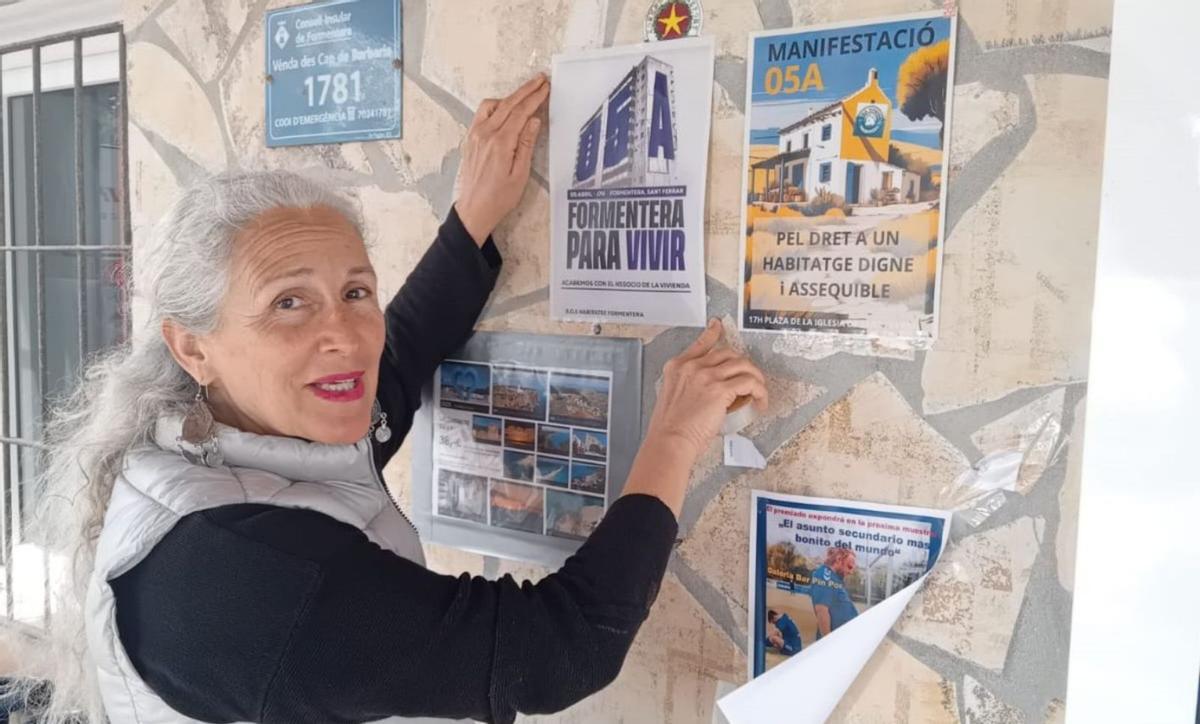 Las Pitiusas salen a la calle por una vivienda digna