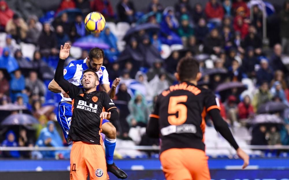 El Dépor cae en Riazor ante el Valencia