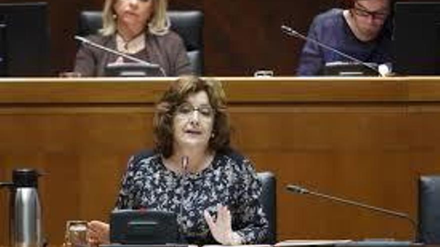 Broto defiende el compromiso del Gobierno de Aragón con la mujer rural