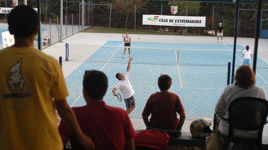 Investigan sendos robos en el club de tenis Cabezarrubia y en una nave