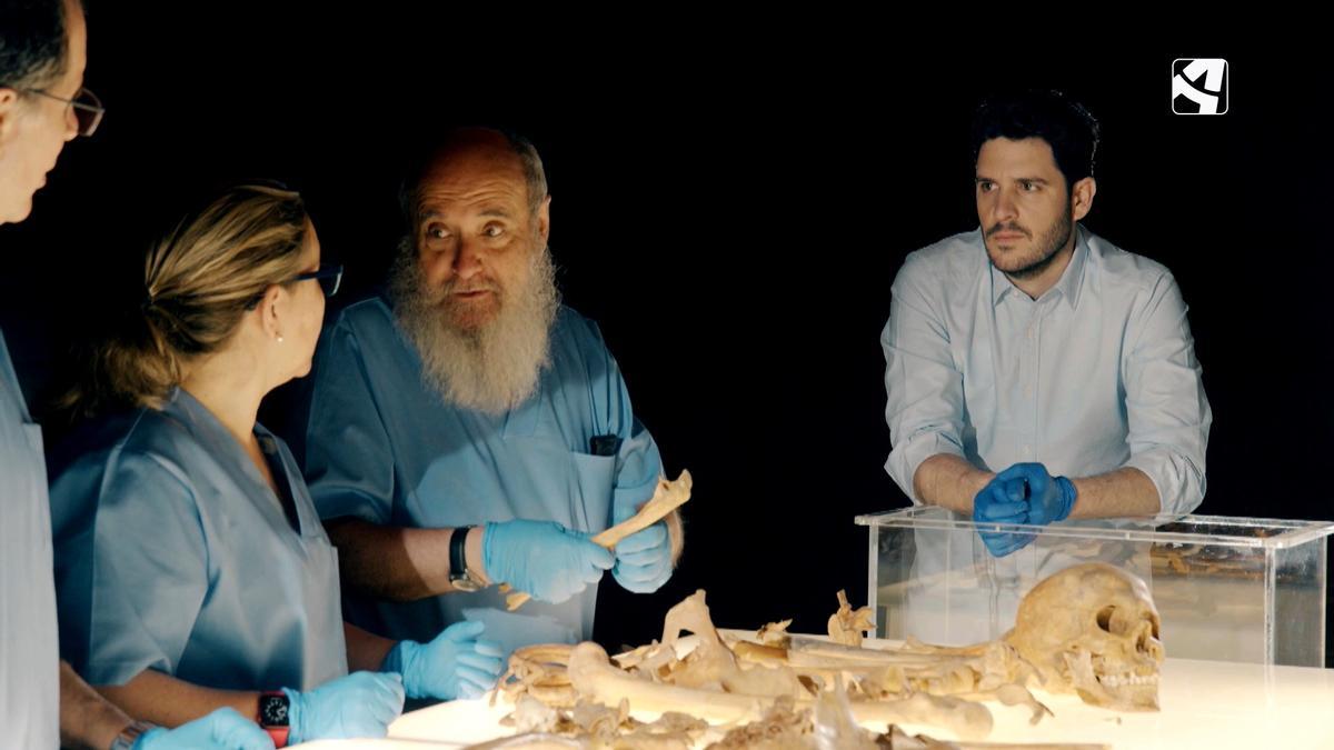 'Antecessor' analizó los restos óseos de Pedro I de Aragón.
