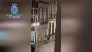 'Hurto y Lola': así es el robo viral que tiene como escenario en Triana