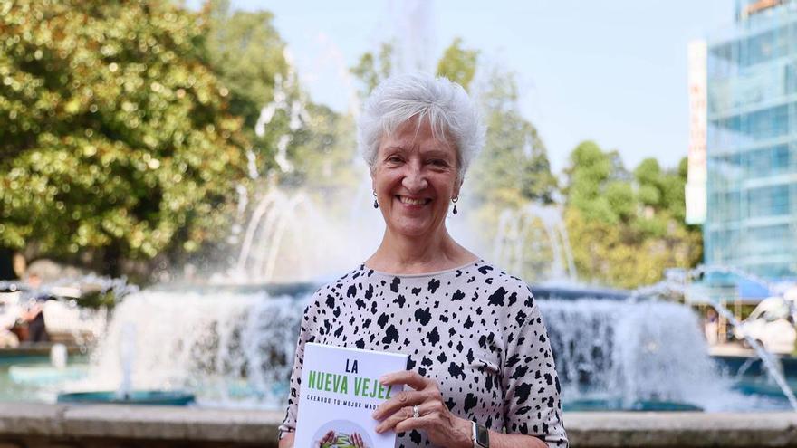 Erika Andersen, del inglés al español: la escritora estadounidense afincada en Oviedo publica en castellano el último de sus seis libros