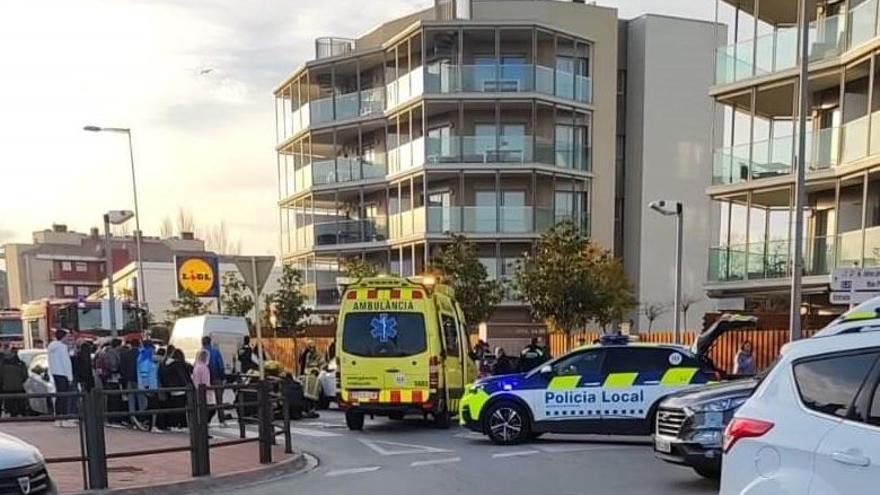 Atropellen tres estudiants mentre creuaven un pas de vianants a Palamós