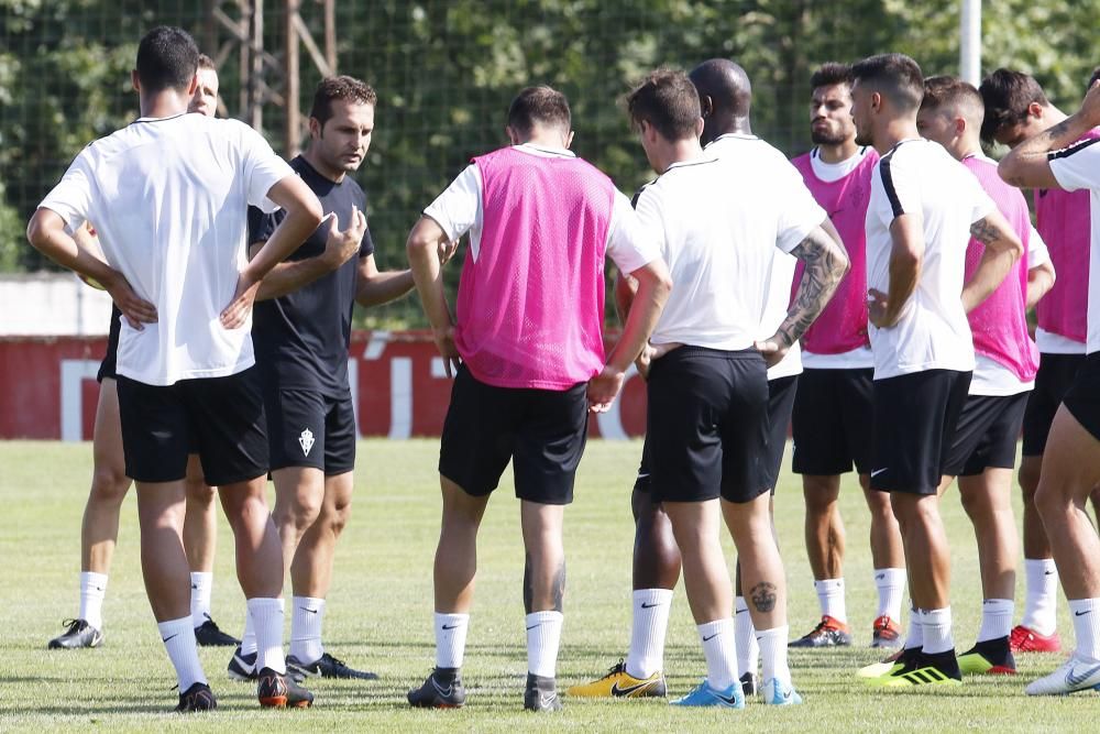 Presentación de Geraldes, nuevo jugador del Sporti