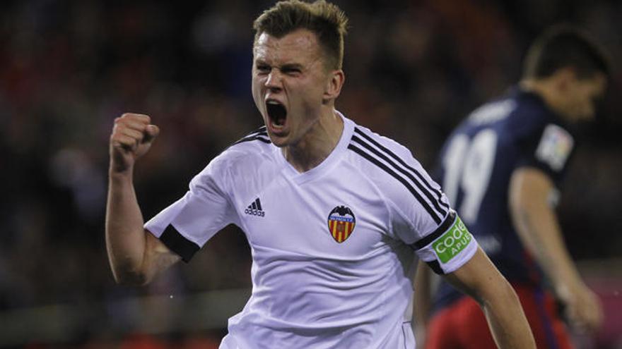 Cheryshev jugó cedido en el Valencia esta pasada temporada.