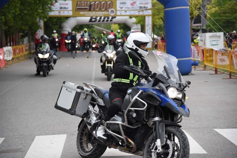 Desenes de motos arranquen la seva marxa a Manresa