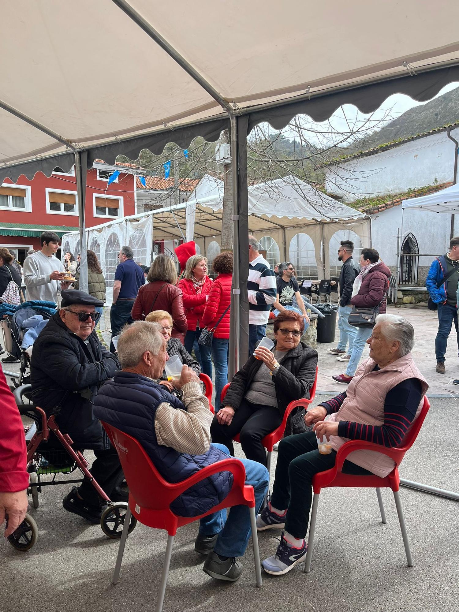 Fiesta de los tortos en Meré (Llanes)