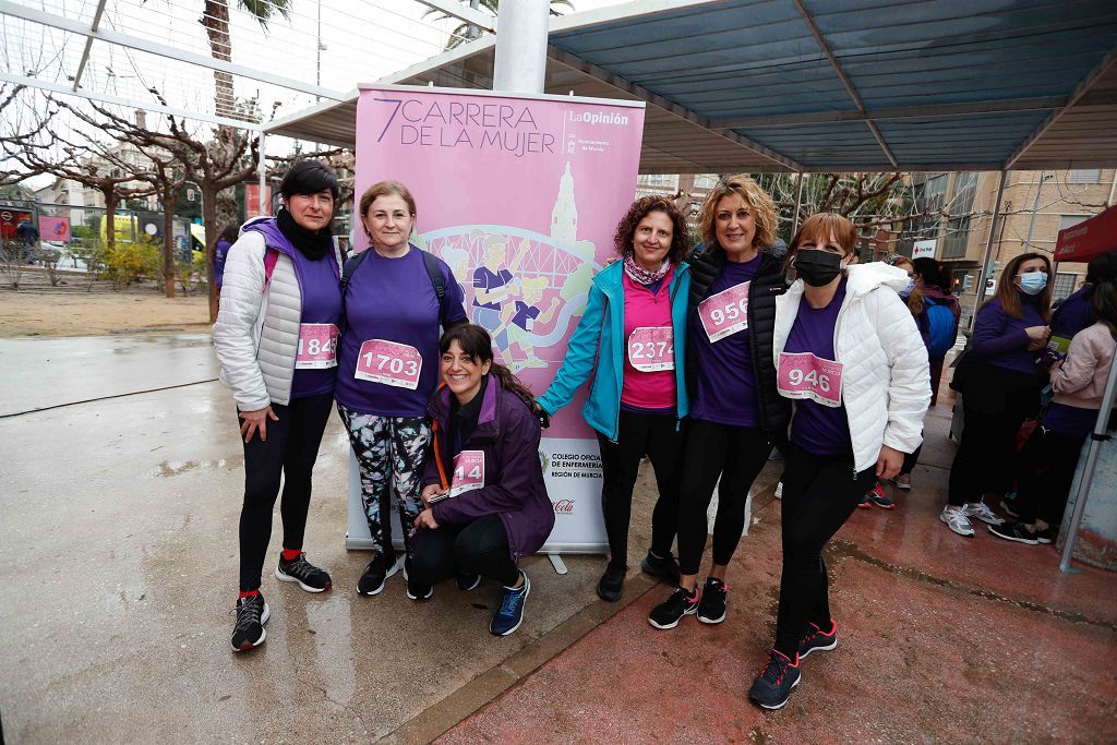 Carrera de la Mujer Murcia 2022: las participantes posan en el photocall