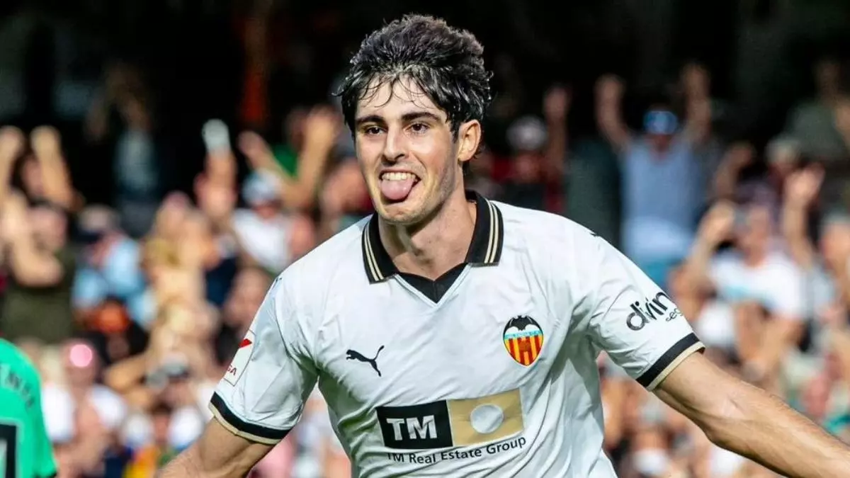 La oferta del Milan por Javi Guerra resulta 'ofensiva'