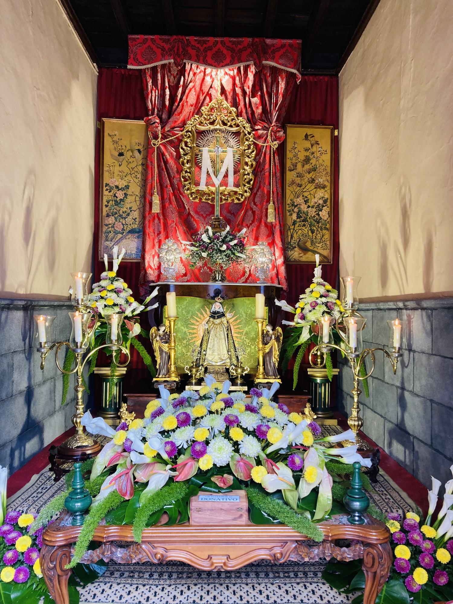 Cruces de mayo en el casco de La Laguna.