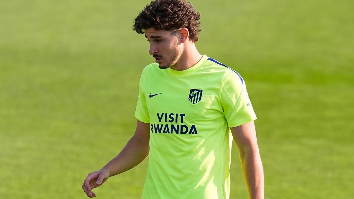 Julian Alvarez durante el entrenamiento con el Atletico de Madrid en la Ciudad Deportiva Wanda Atletico de Madrid