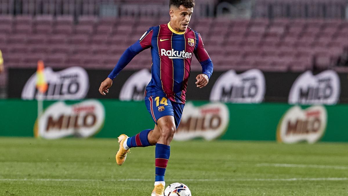 El Barça buscó salida para Coutinho pero no hubo una propuesta satisfactoria, el club negociará con el brasileño una rebaja salarial que se quedará por ahora una temporada más