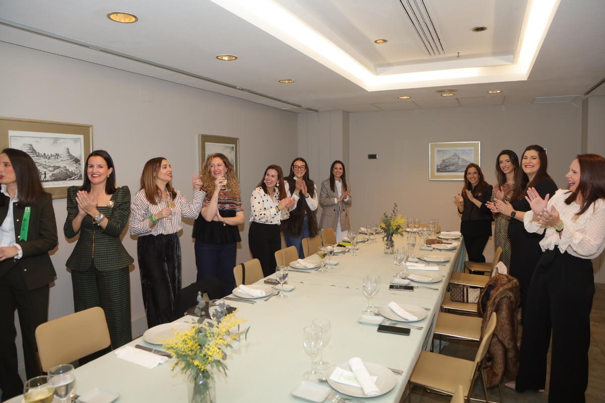 Galería: Las reinas de las fiestas de Castellón se reúnen en su tradicional merienda