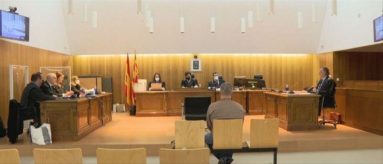 Un momento del juicio al guardia civil de Barbastro.