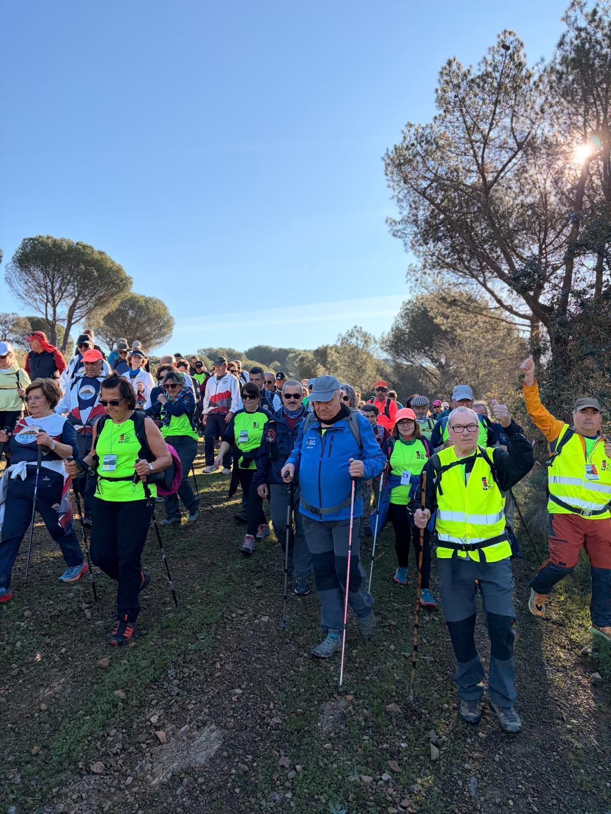 participantres en el Encuentro de Senderismo, celebrado este domingo en Córdoba.