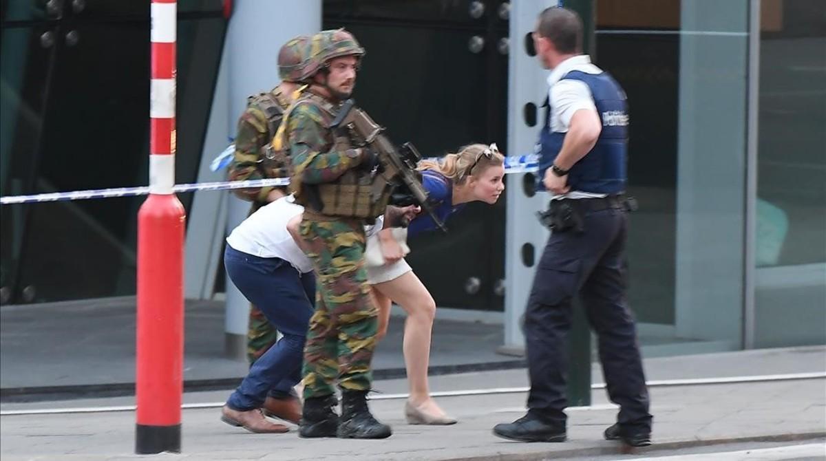 ataque en estacion central en bruselas