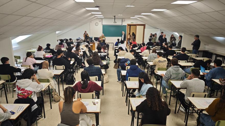 Asturias mantiene el pulso de aprobados en la PAU (con varios estudiantes de 10): consulta aquí las notas