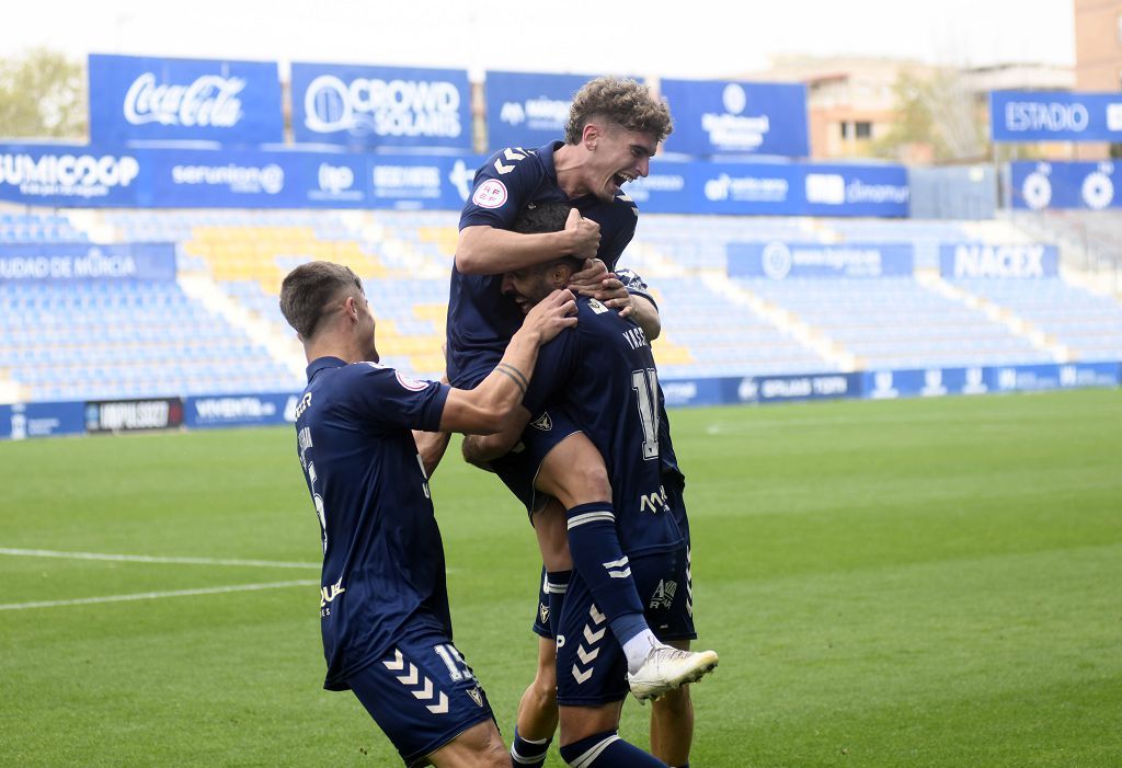 UCAM Murcia - Estepona, en imágenes