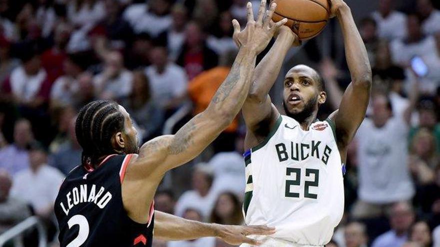 Milwaukee de Pau Gasol vence a Toronto y se adelanta en la final del Este