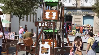 La Feria Medieval convirtió de nuevo a Betanzos en el epicentro de la tradición