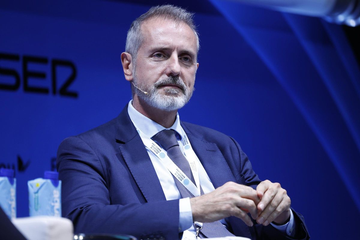 Los saudíes ya tienen el 9,97% de Telefónica