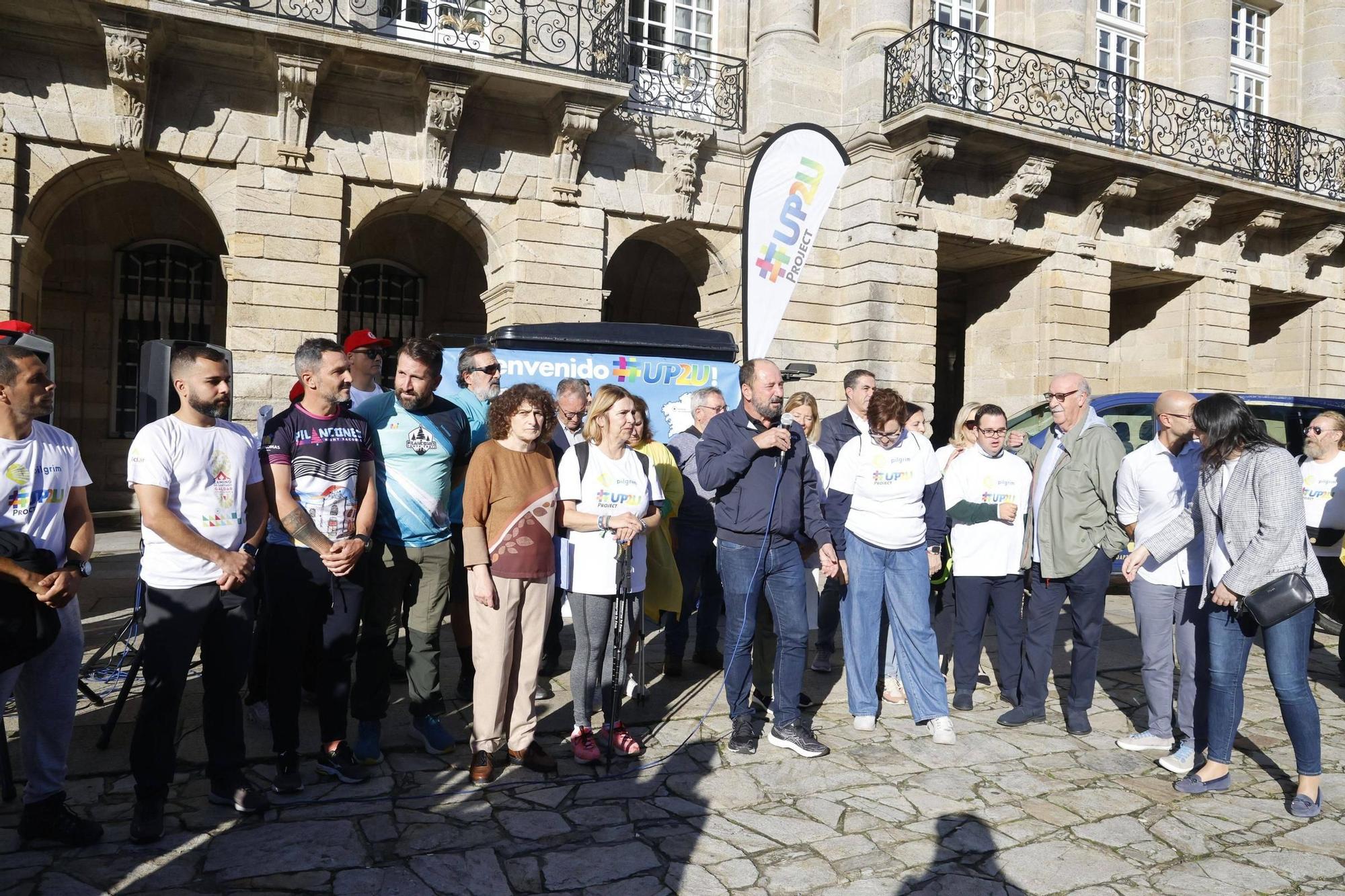 Vicente del Bosque e Irene Villa, en Santiago con el Camino de Valores por la inclusión