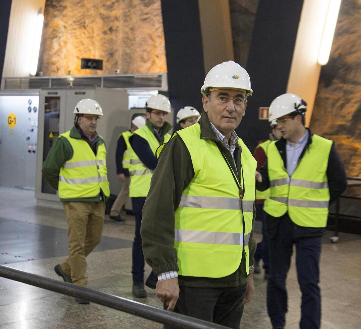 El presidente de Iberdrola, Ignacio Galán, en la central hidroeléctrica de Aldeadávila, Salamanca.