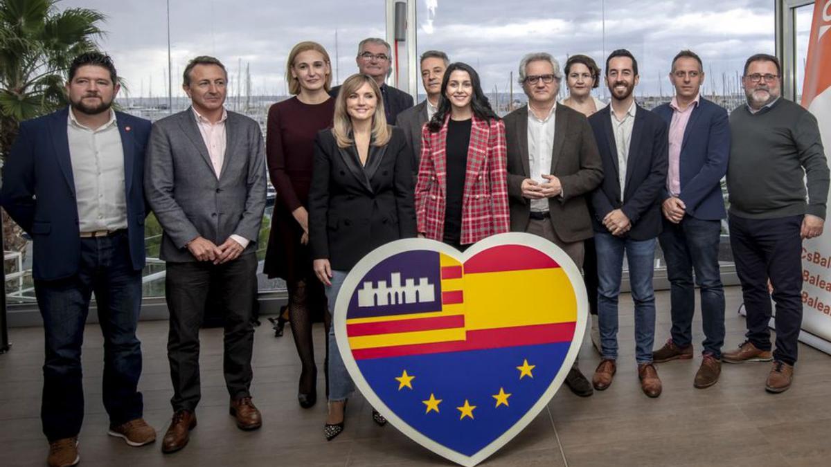 Guasp y Arrimadas con los candidatos de Cs.