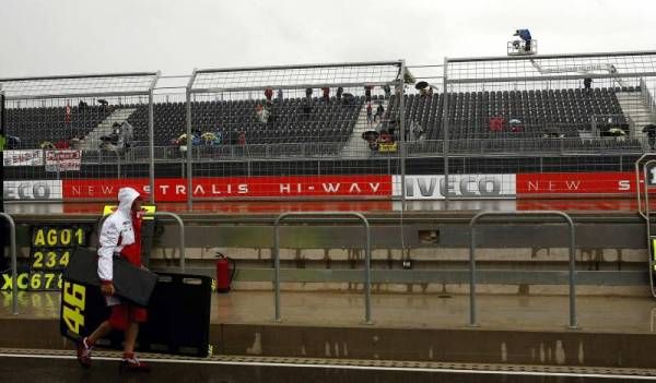 Fotogalería: Entrenamientos bajo la lluvia en Motorland