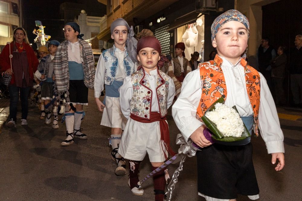 Picassent celebra la ofrenda y la misa de Flores a Nuestra Señora de Vallivana