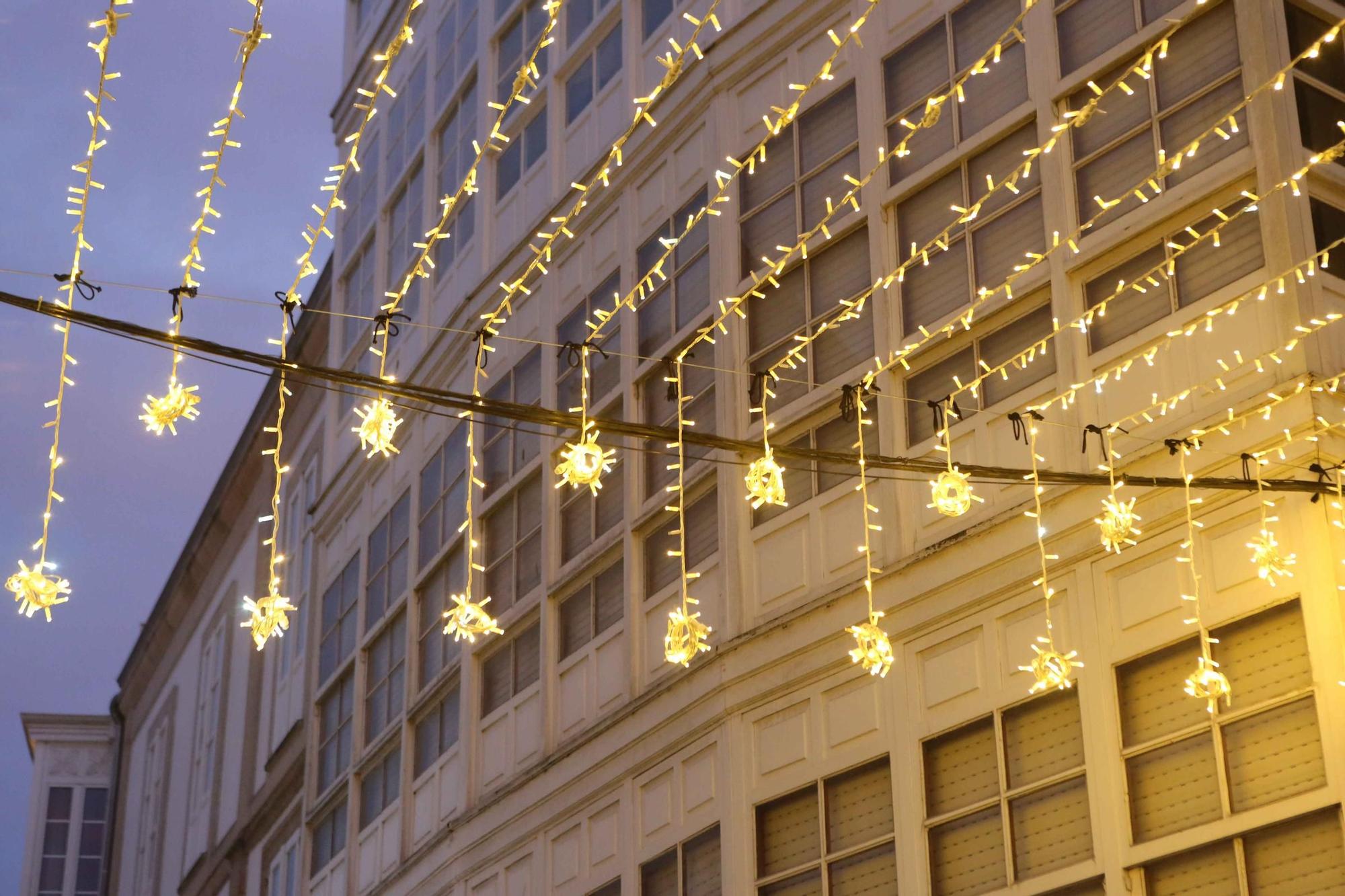 Betanzos inaugura la Navidad con el encendido de su alumbrado navideño
