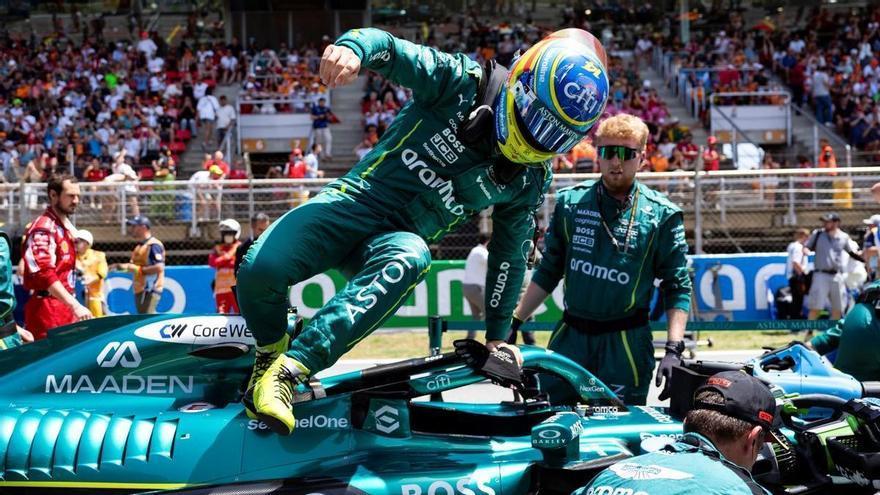 Primeras palabras del piloto asturiano Fernando Alonso, tras probar su nuevo coche Aston Martin de Fórmula 1: 