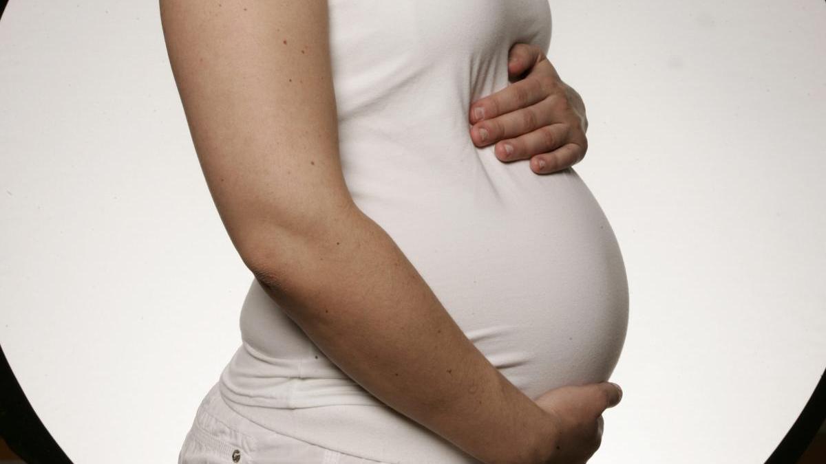 Matronas de la provincia de Alicante crean una web para ayudar a embarazadas durante el confinamiento