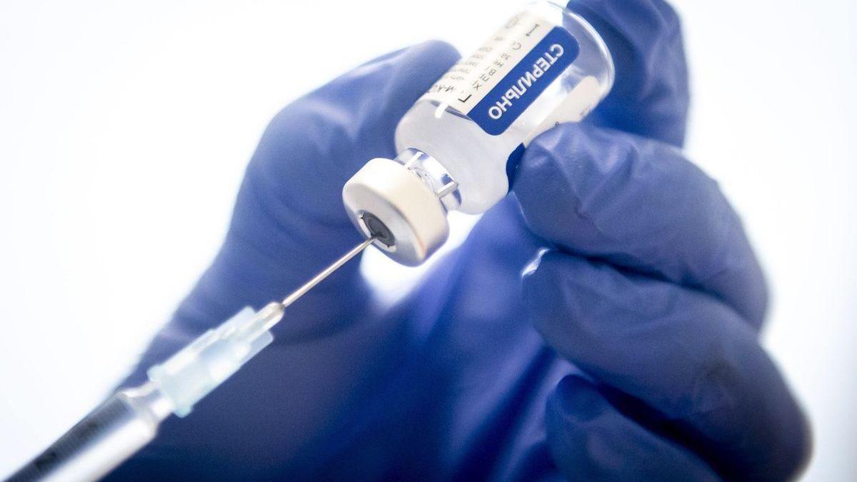Rusia anuncia su tercera vacuna