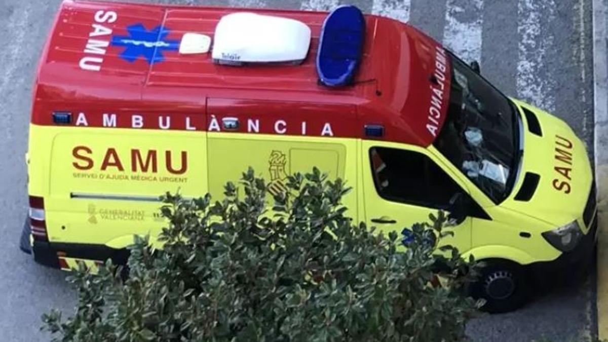 Un niño de 16 años resulta herido tras chocar su bicicleta con un coche en Albal
