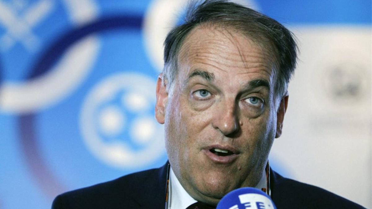 Tebas anunció que habrá partidos de fútbol femenino en abierto