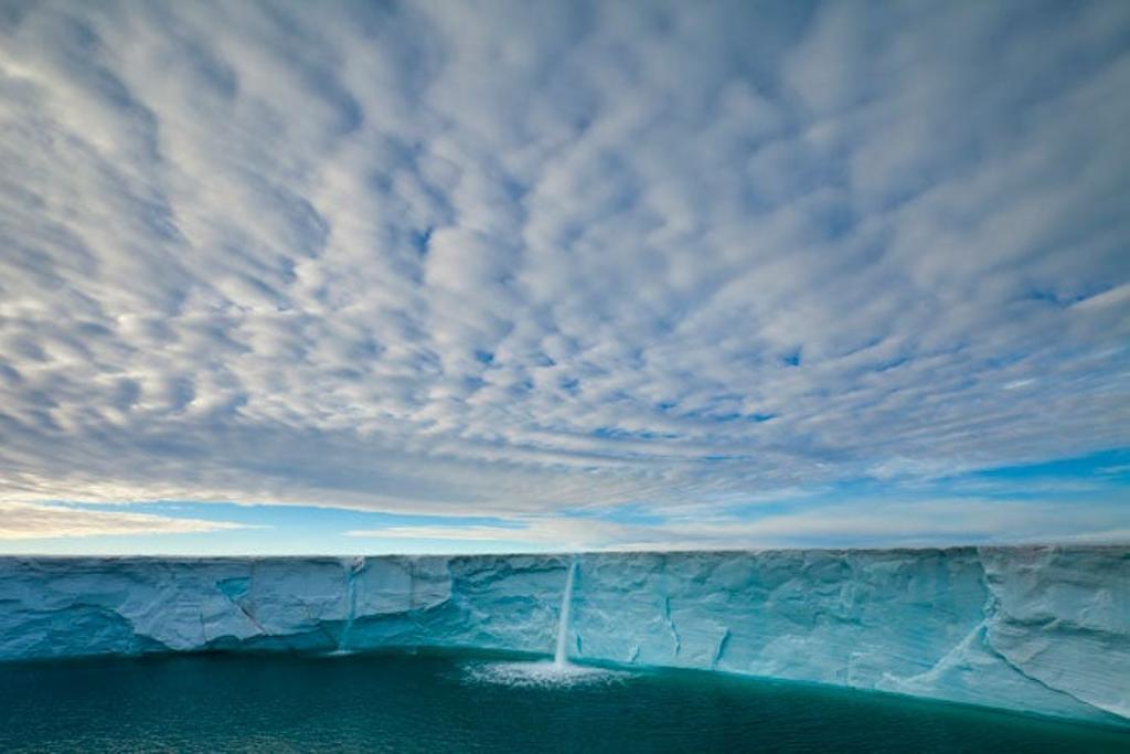Cataratas al norte de Laponia, en Noruega.
