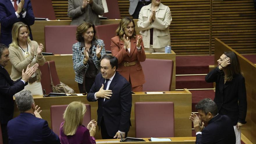 El presidente de la Generalitat toma posesión de su cargo este martes en las Cortes