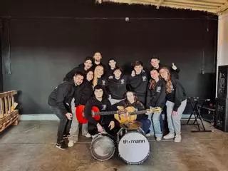 Los Deskaraos, la nueva murga que debuta con mucha ilusión y un tipo "hasta ahora nunca visto"