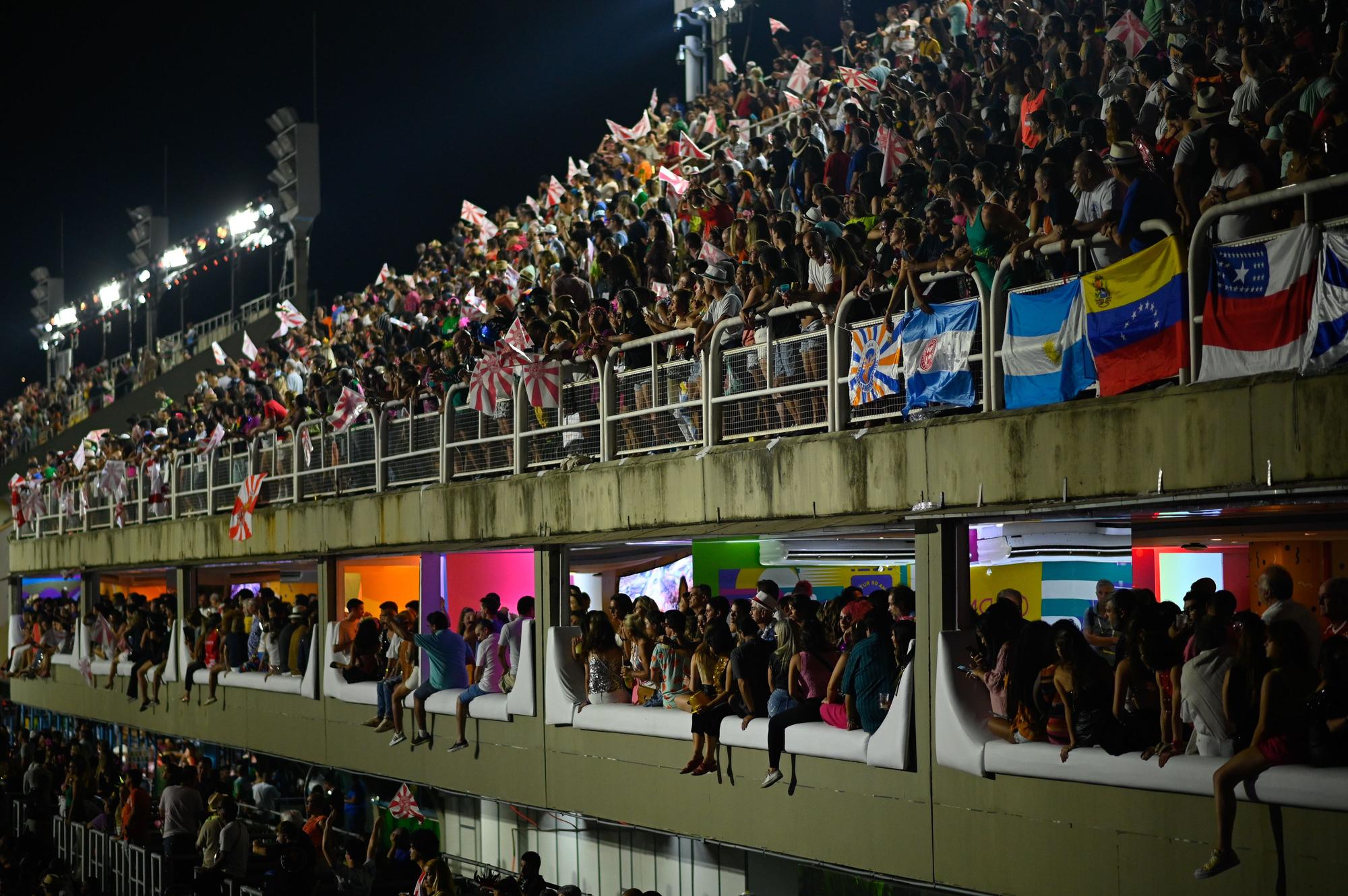 Rio de Janeiro celebra su Carnaval fuera de temporada